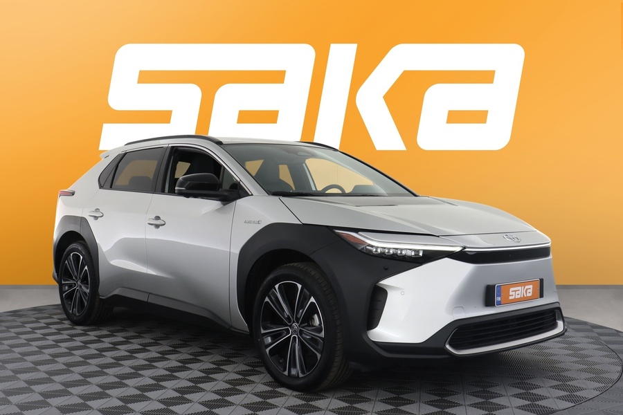 Toyota bZ4X vaihtoauto