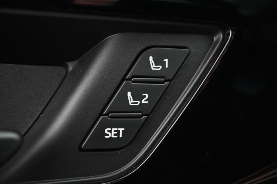 Toyota bZ4X vaihtoauto