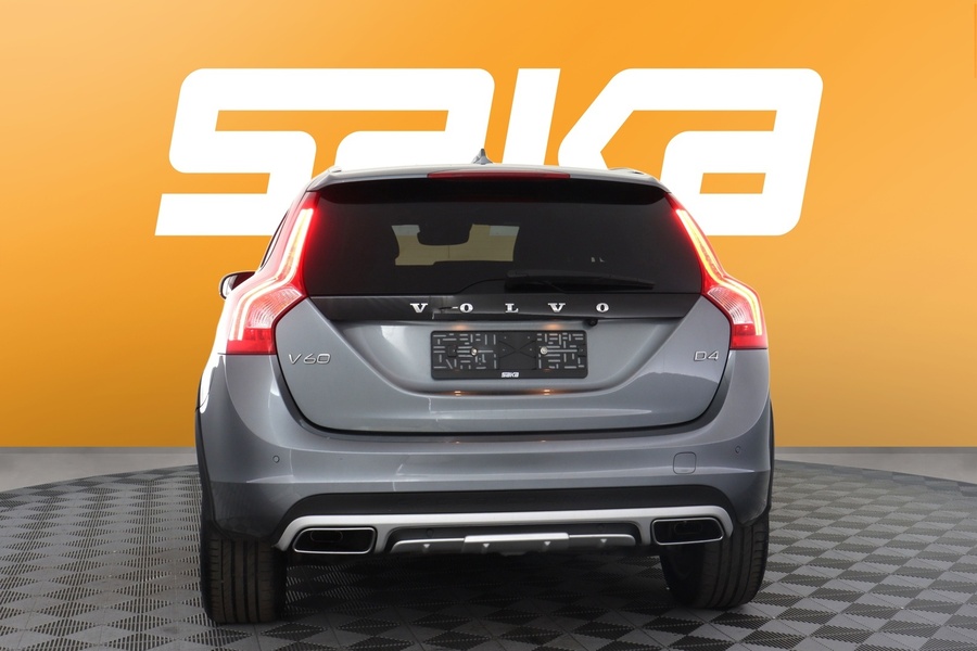 Volvo V60 Cross Country vaihtoauto