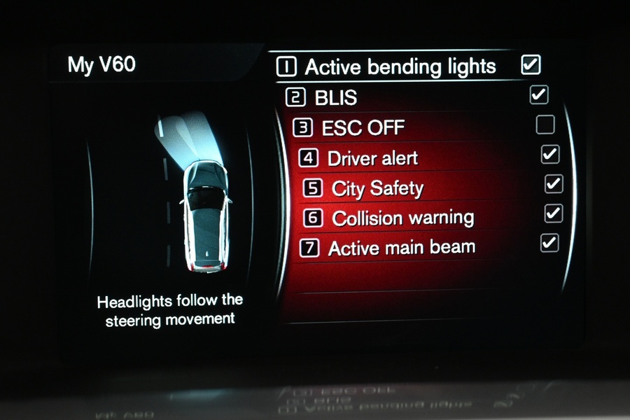 Volvo V60 Cross Country vaihtoauto