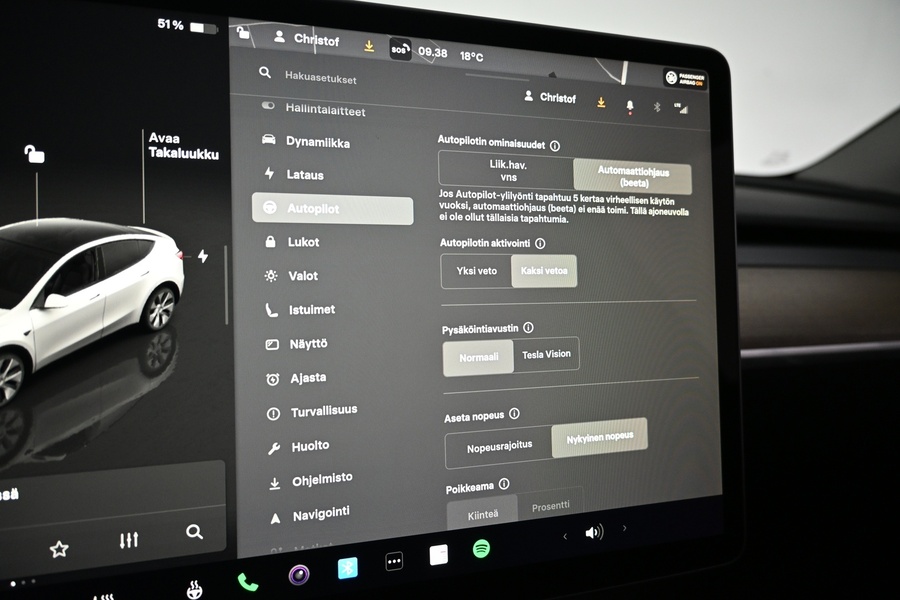 Tesla Model Y vaihtoauto