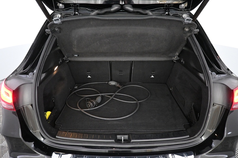 Mercedes-Benz EQA vaihtoauto