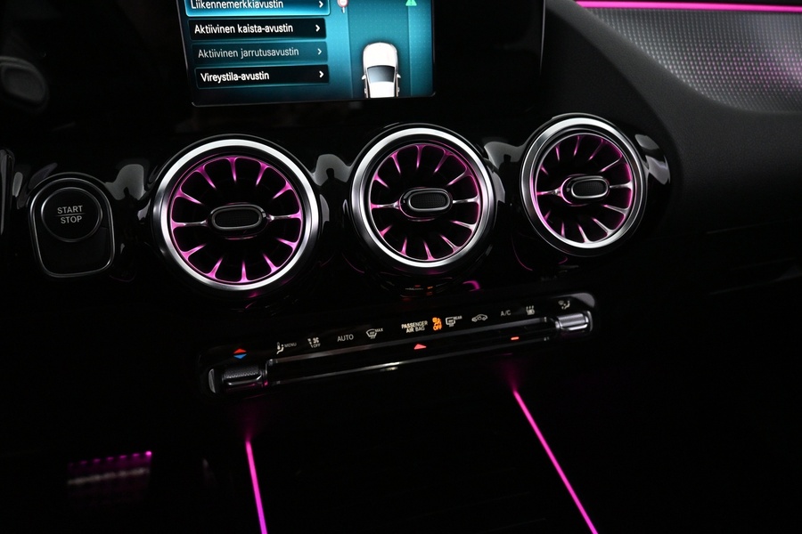 Mercedes-Benz EQA vaihtoauto