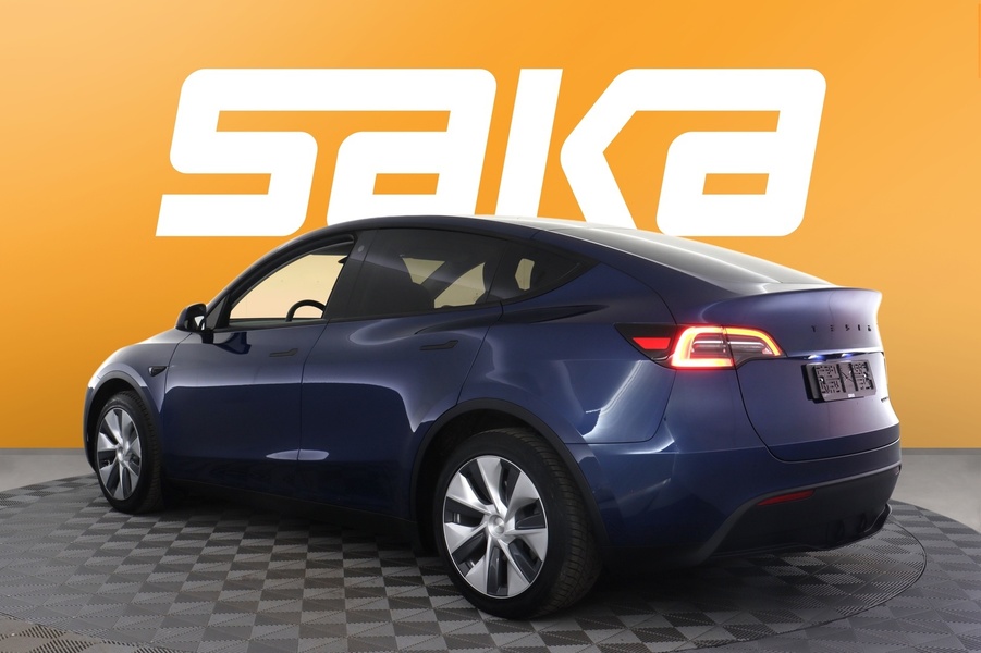 Tesla Model Y vaihtoauto