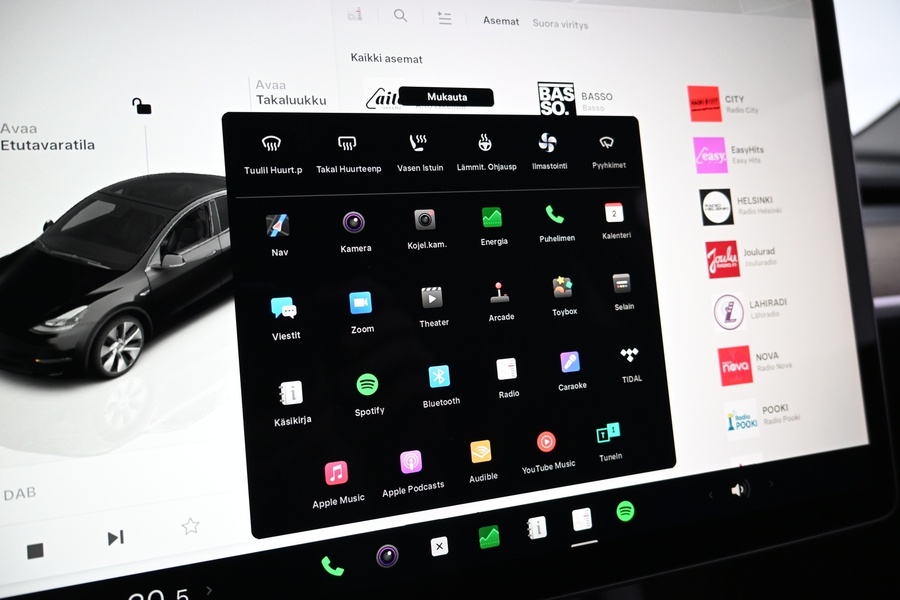 Tesla Model Y vaihtoauto