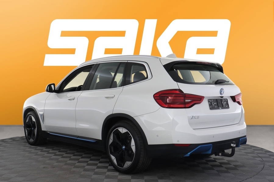 BMW iX3 vaihtoauto
