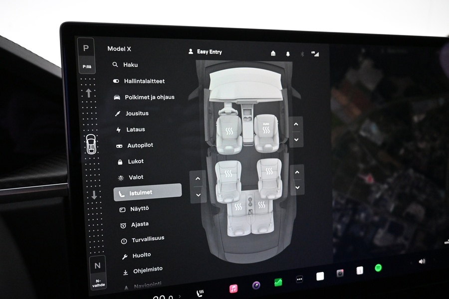 Tesla Model X vaihtoauto