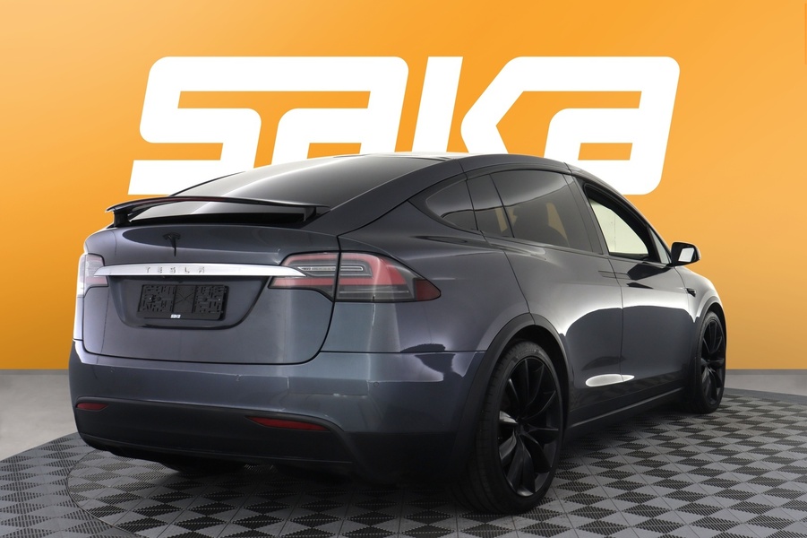 Tesla Model X vaihtoauto