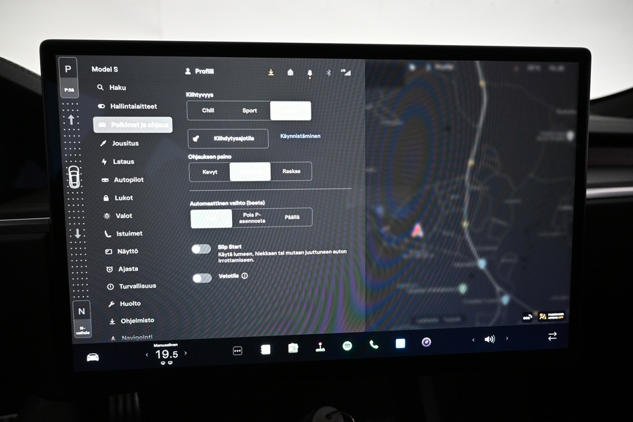 Tesla Model S vaihtoauto