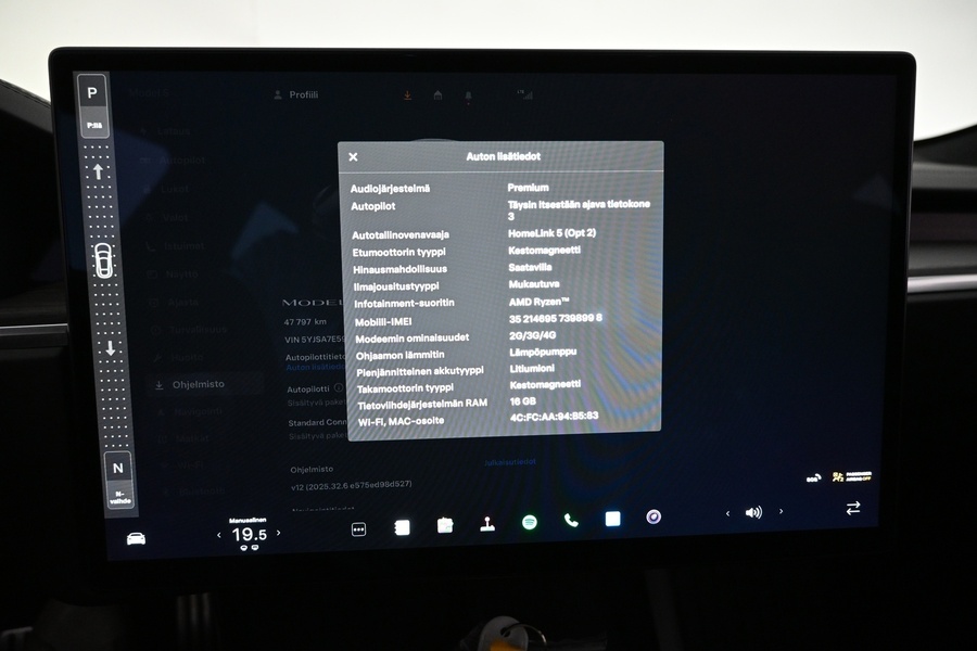 Tesla Model S vaihtoauto