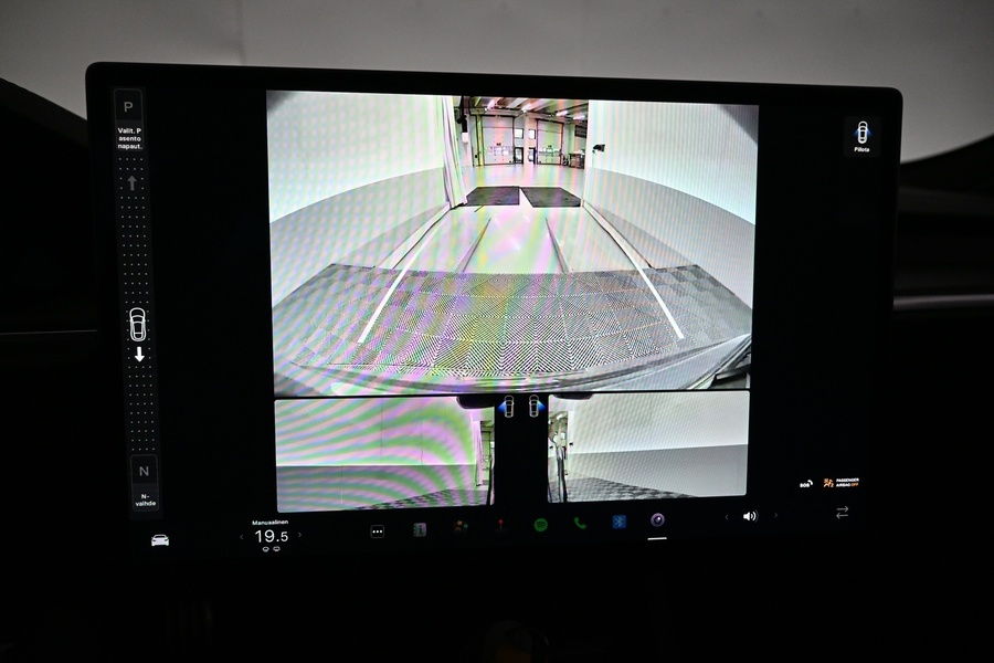 Tesla Model S vaihtoauto