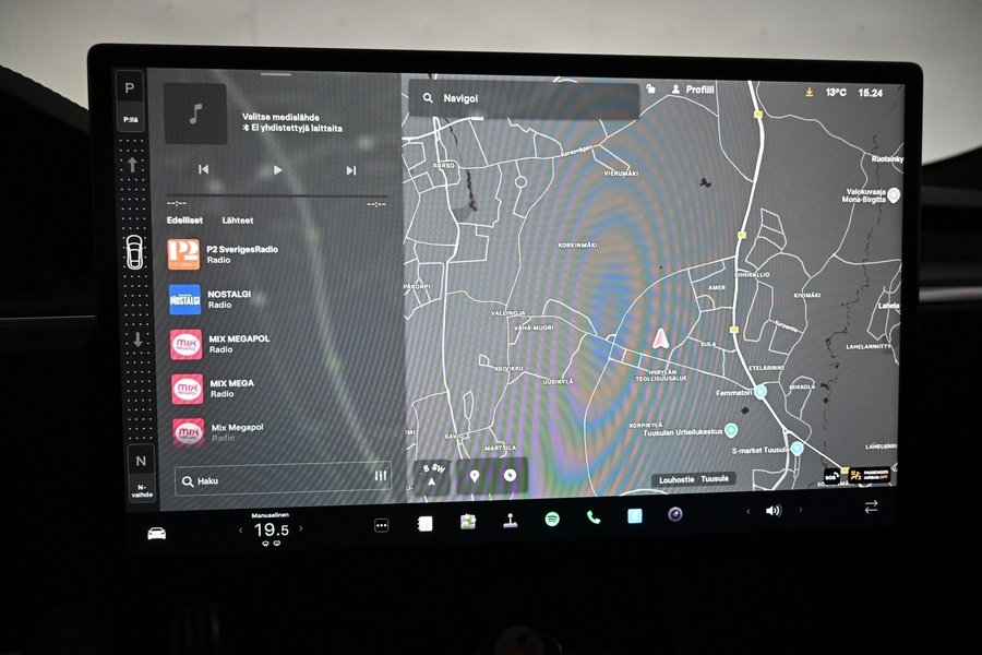 Tesla Model S vaihtoauto