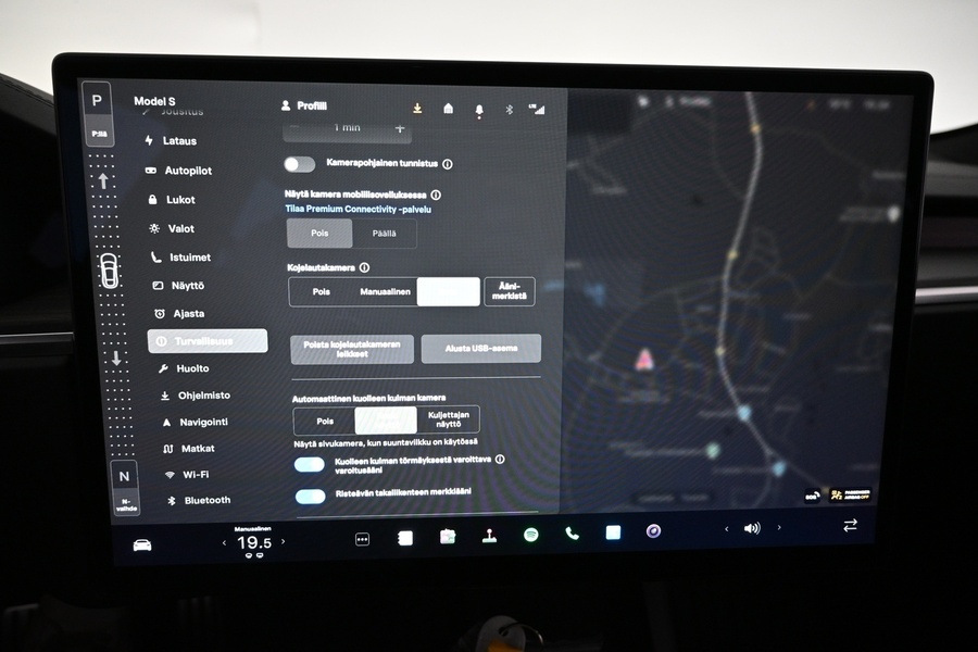 Tesla Model S vaihtoauto