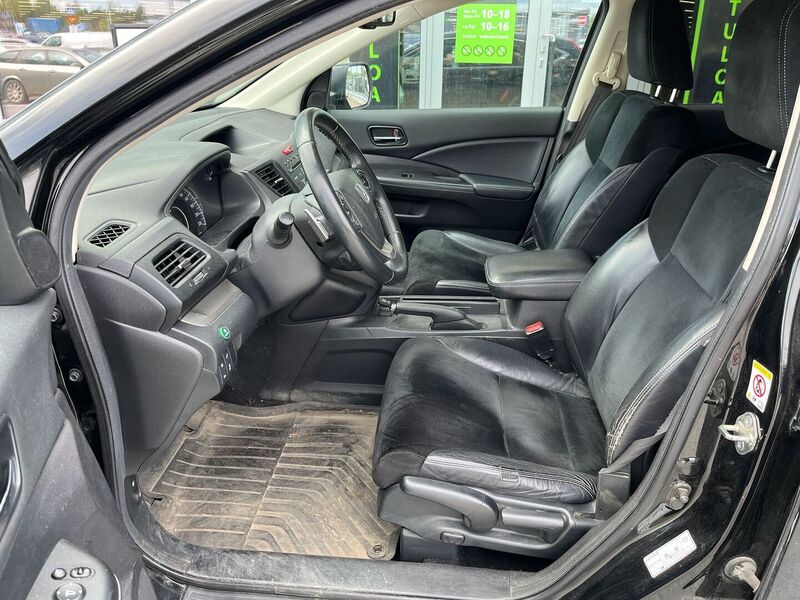 Honda CR-V vaihtoauto