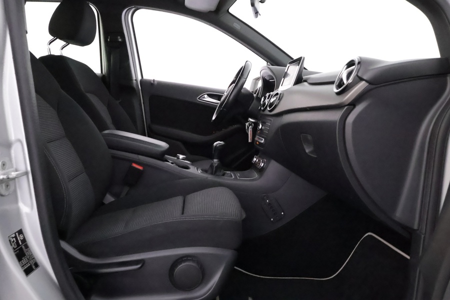 Mercedes-Benz B vaihtoauto