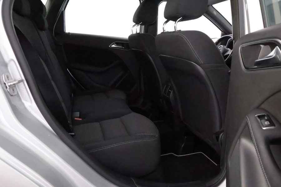 Mercedes-Benz B vaihtoauto