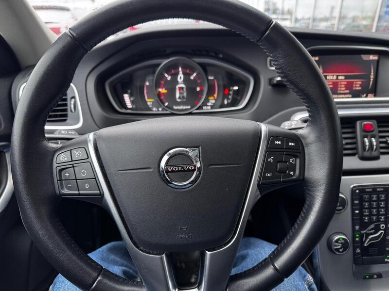 Volvo V40 vaihtoauto