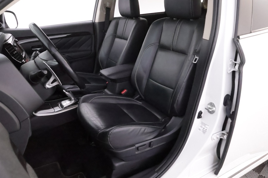 Mitsubishi Outlander vaihtoauto