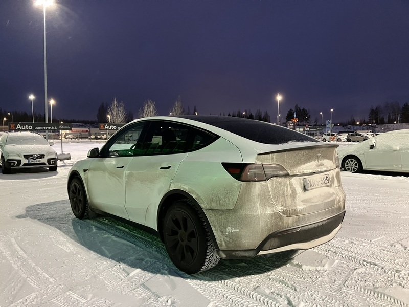 Tesla Model Y vaihtoauto