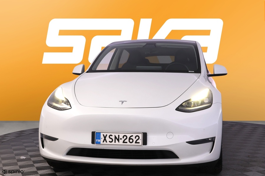 Tesla Model Y vaihtoauto