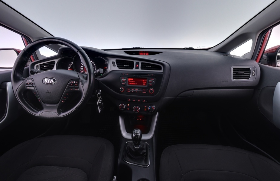 Kia Ceed vaihtoauto