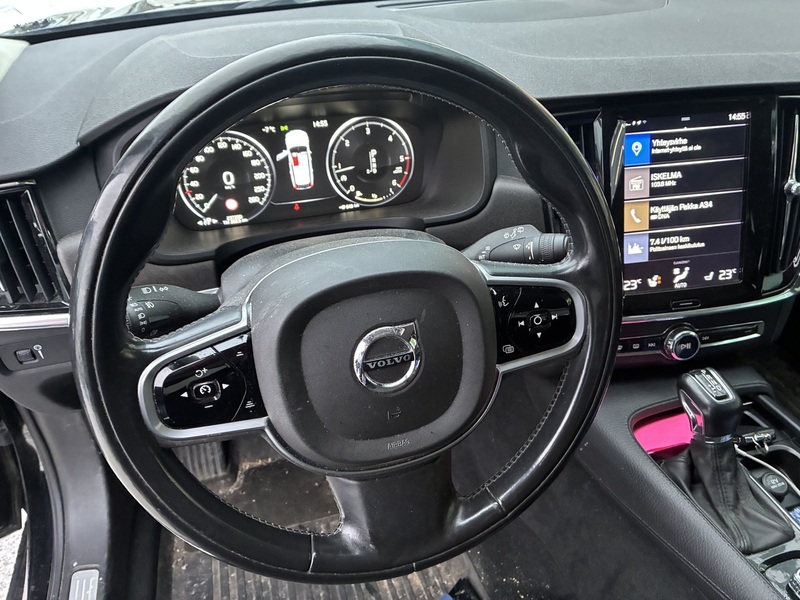 Volvo V90 Cross Country vaihtoauto