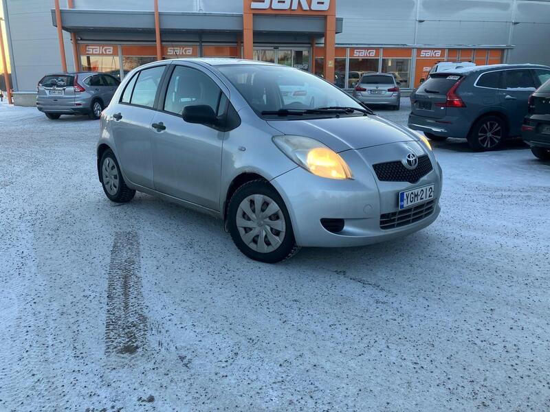 Toyota Yaris vaihtoauto