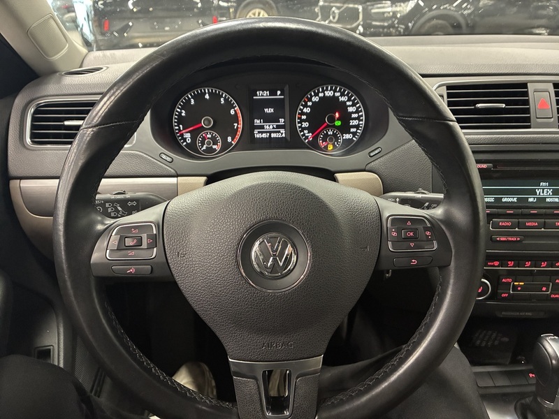 Volkswagen Jetta vaihtoauto