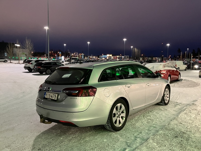 Opel Insignia vaihtoauto