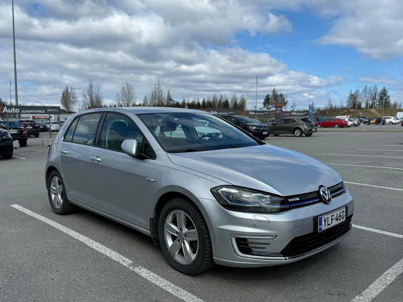 Volkswagen Golf vaihtoauto
