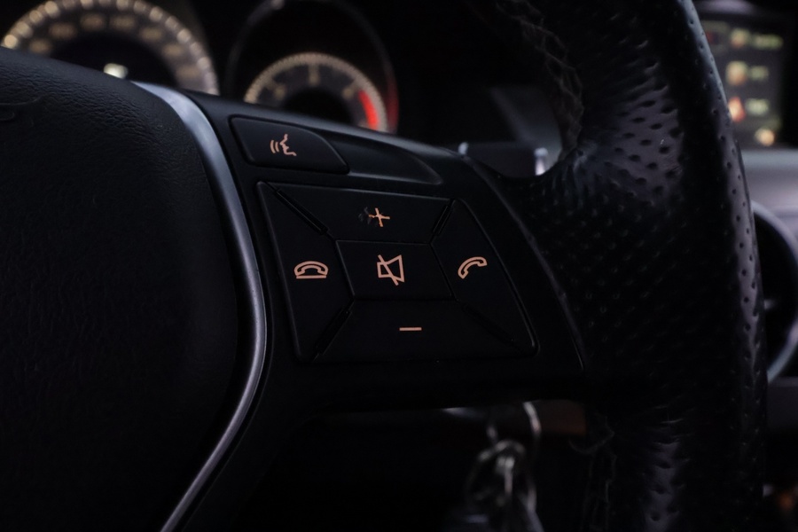 Mercedes-Benz GLK vaihtoauto