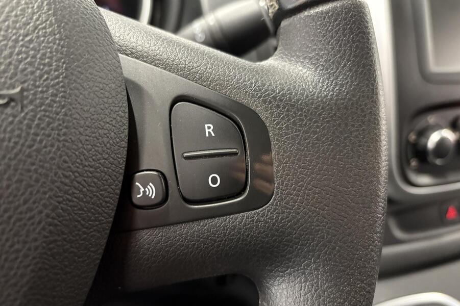 Renault Trafic vaihtoauto