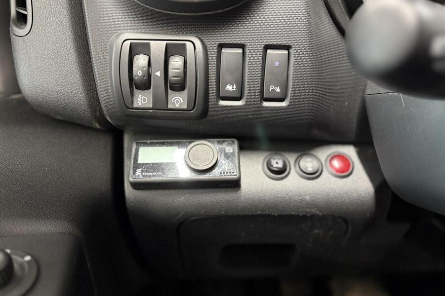 Renault Trafic vaihtoauto