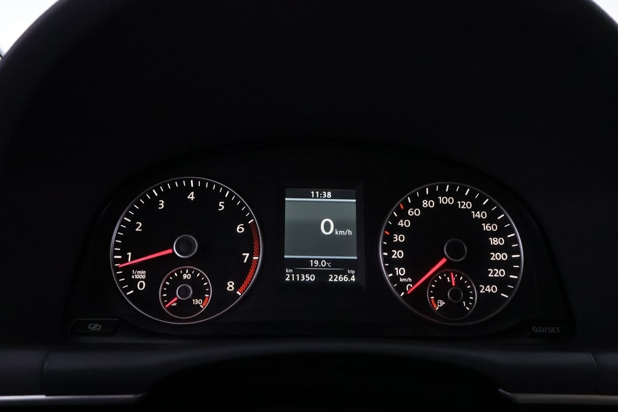 Volkswagen Touran vaihtoauto