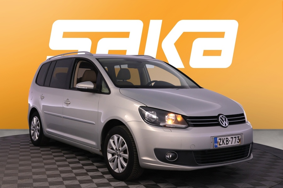 Volkswagen Touran vaihtoauto