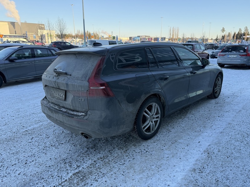 Volvo V60 vaihtoauto