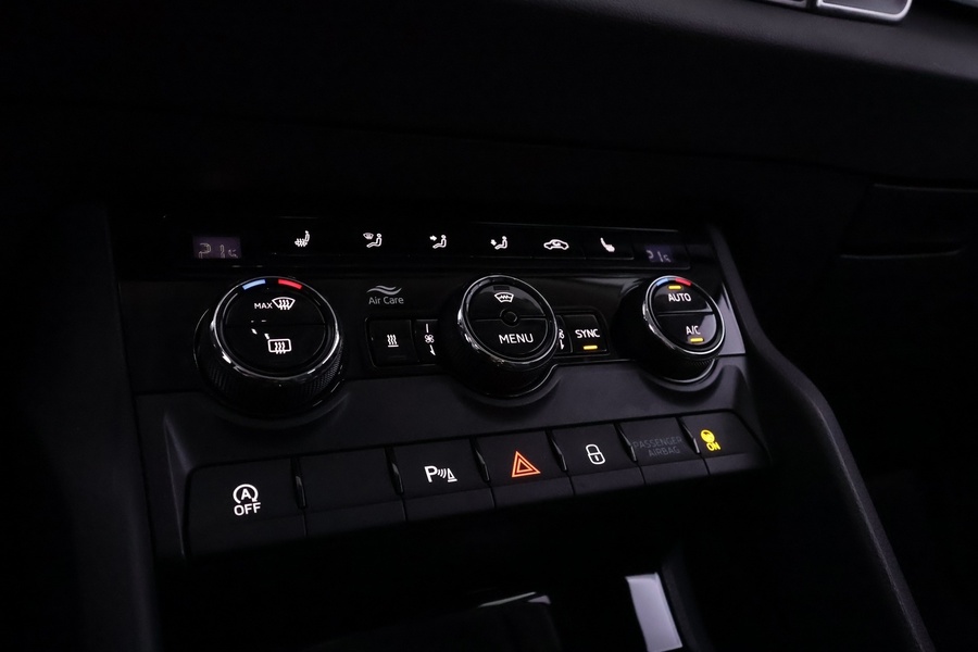 Skoda Karoq vaihtoauto