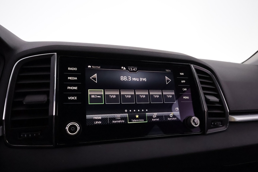 Skoda Karoq vaihtoauto