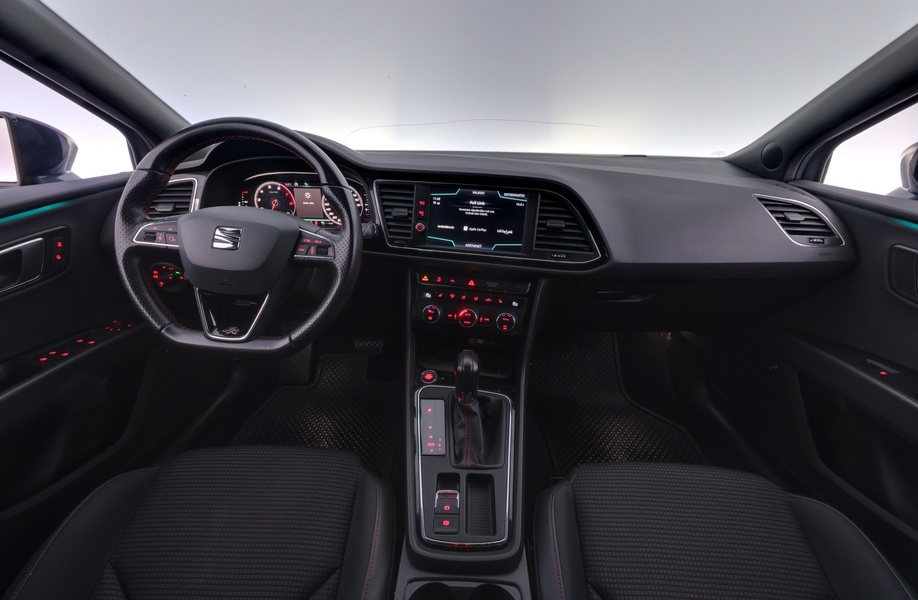 SEAT Leon ST vaihtoauto