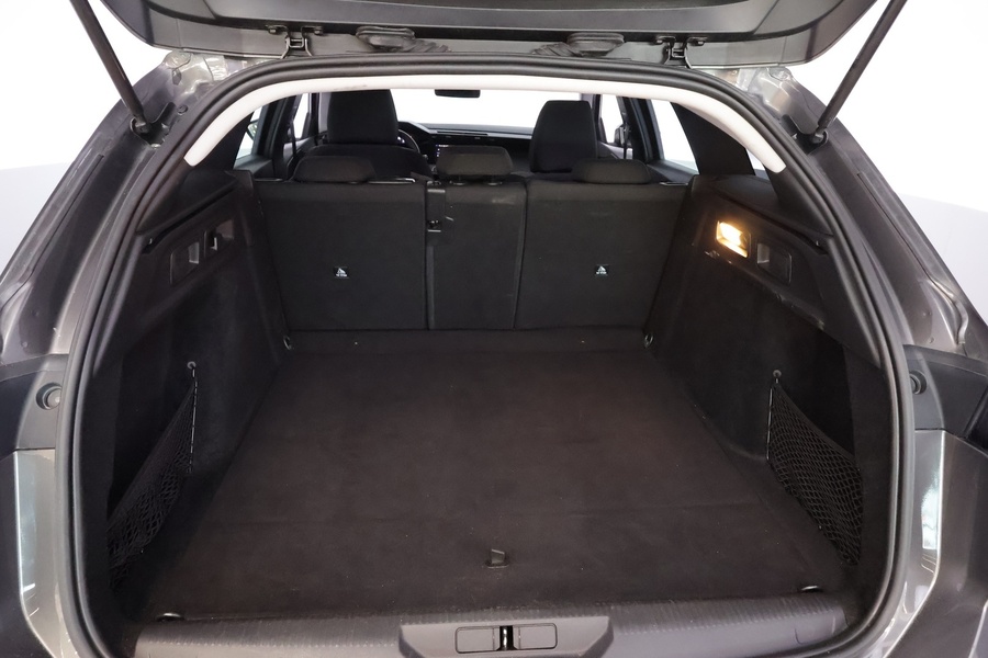 Peugeot 308 vaihtoauto