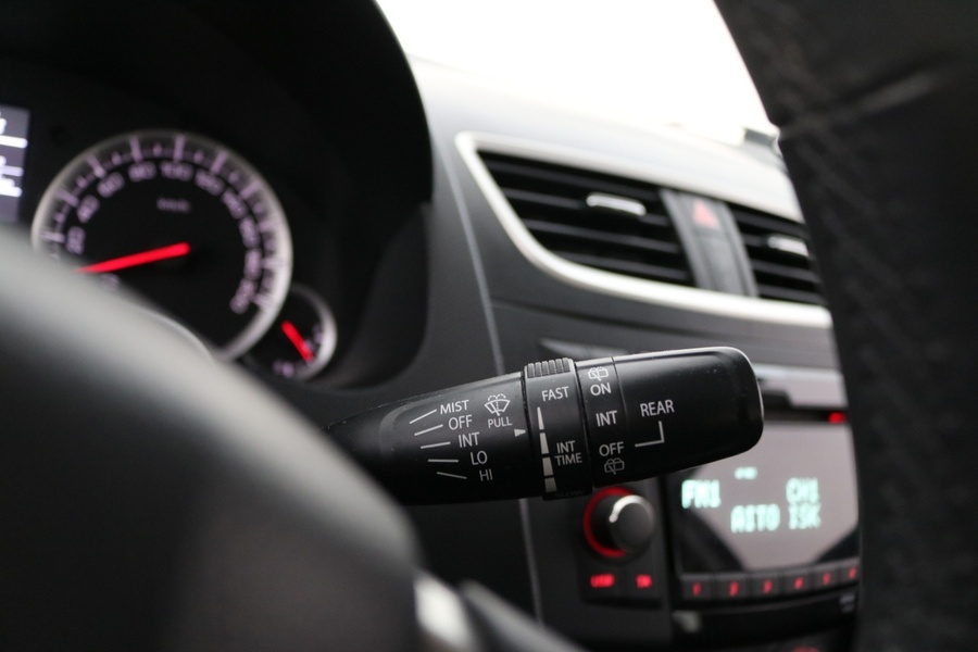 Suzuki Swift vaihtoauto