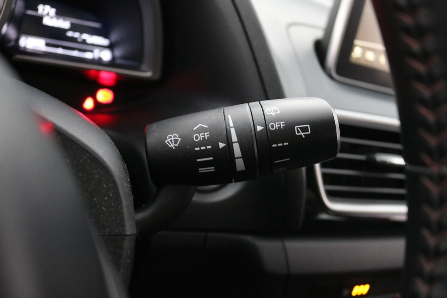 Mazda 3 vaihtoauto