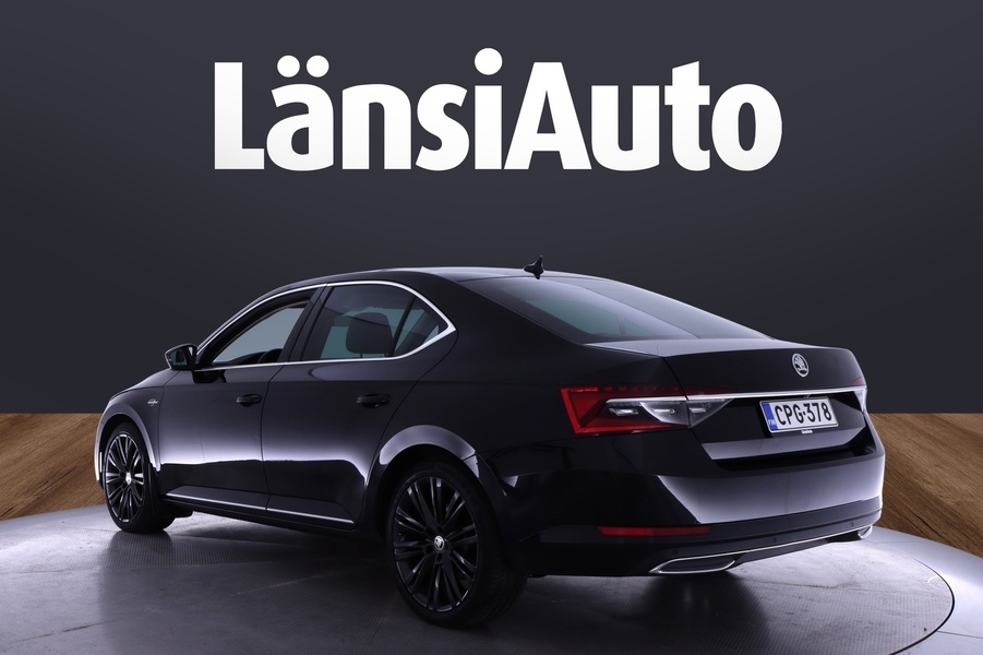 Skoda Superb vaihtoauto