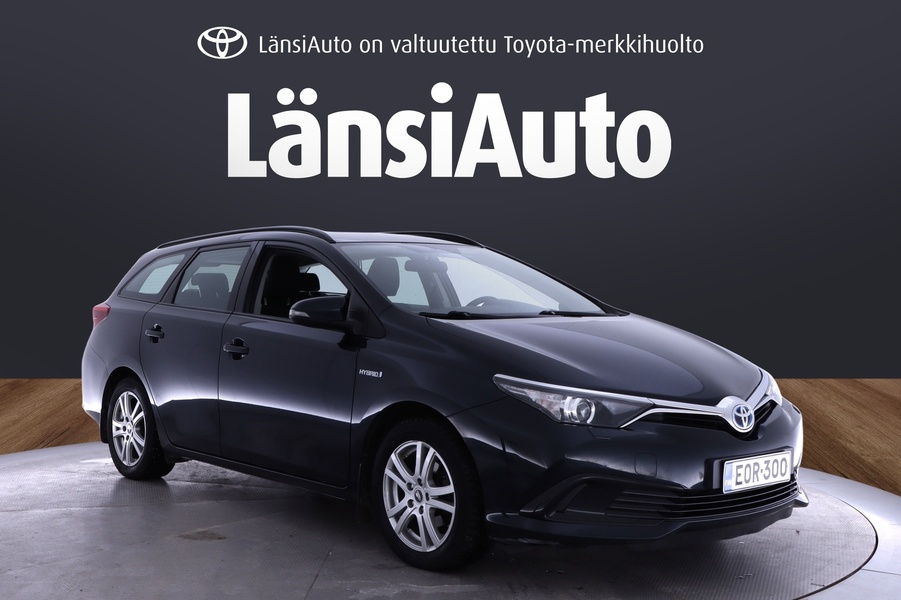Toyota Auris vaihtoauto