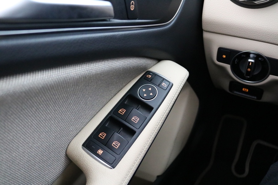 Mercedes-Benz GLA vaihtoauto