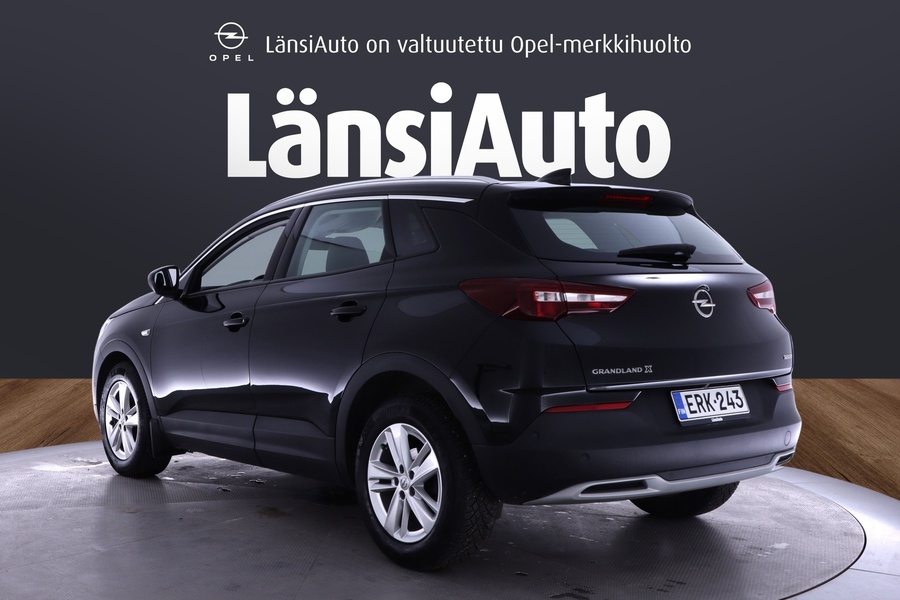 Opel Grandland X vaihtoauto