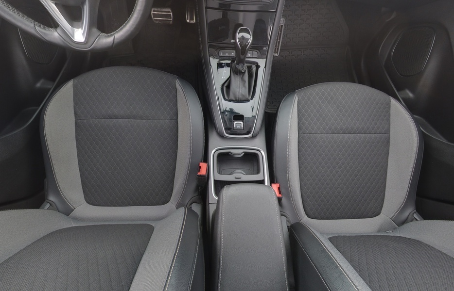 Opel Grandland X vaihtoauto