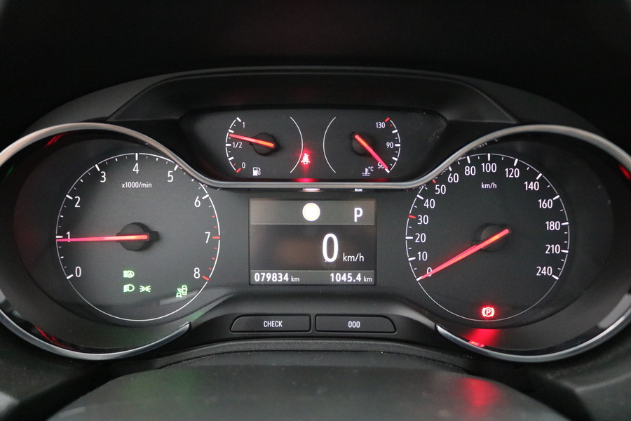 Opel Grandland X vaihtoauto