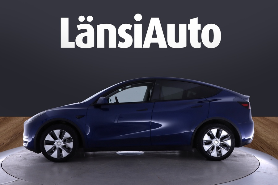 Tesla Model Y vaihtoauto