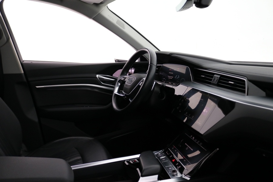 Audi e-tron vaihtoauto